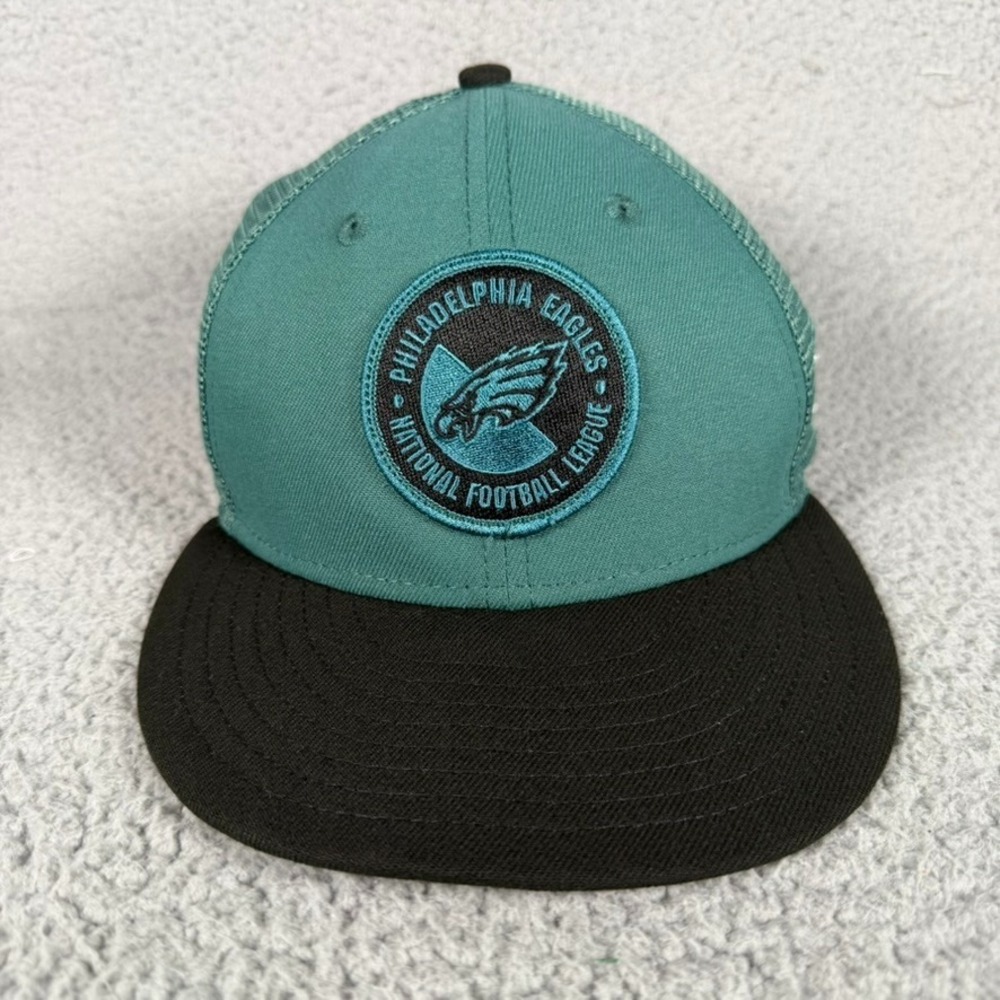 Philadelphia Eagles Football Cap Unisex M/L Blue NFL Trucker Hat 9Fifty Snapback
